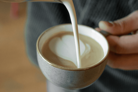 Milchschaum zu Hause: Cappuccino, Flat White und Latte Macchiato richtig machen